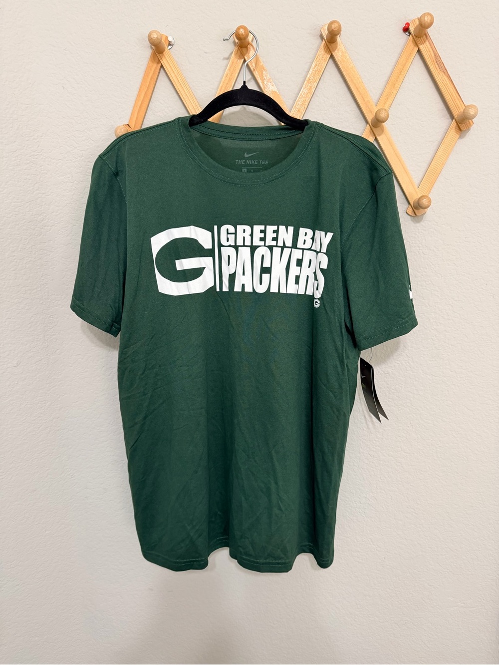 NWT! Nike The Tee Greenbay Packers NFL Football T Shirt Size Medium
